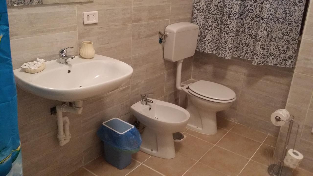 נאפולי B&B A Casa Di Grazia מראה חיצוני תמונה
